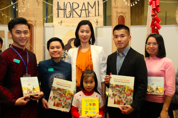 Vietnamese people in Germany Inspire Reading Culture Vietnamese in Germany Inspire Reading Culture
