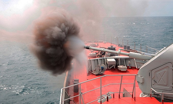 Vietnamese Warships Practice Shooting Artillery and Machine Guns in Russia Vietnamese Warships Practice Shooting Artillery and Machine Guns in Army Games