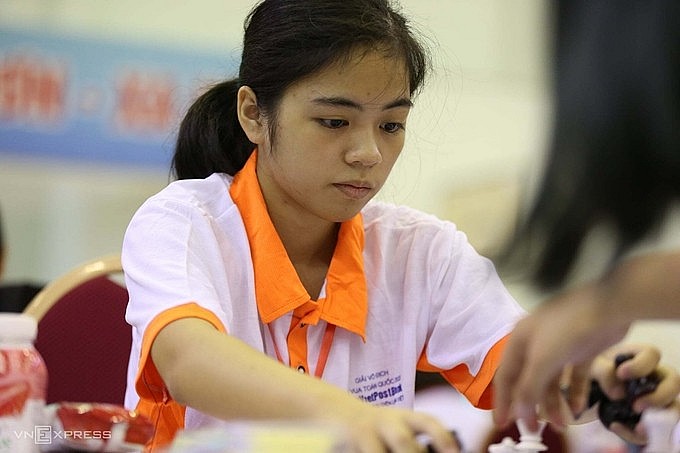Nguyen Hong Nhung, the champion of FIDE Online Rapid World Cup & Cadets. Photo: VnExpress Nguyen Hong Nhung, the champion of FIDE Online Rapid World Cup & Cadets. Photo: VnExpress