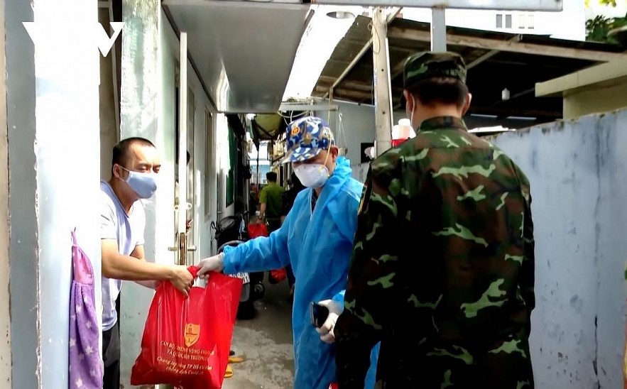 Soldiers and People of Truong Sa Island Join Hands in Covid-19 Fight Fighting Covid on Vietnam's Remote Islands