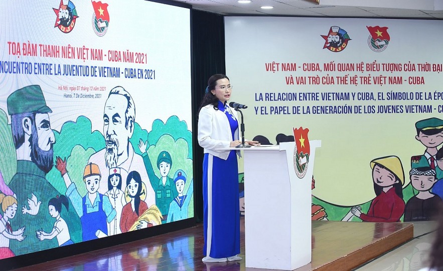 Vietnam-Cuba Youth Work to Tighten Time-honored Friendship Vietnamese, Cuban Youth Continue Time-Honored Friendships