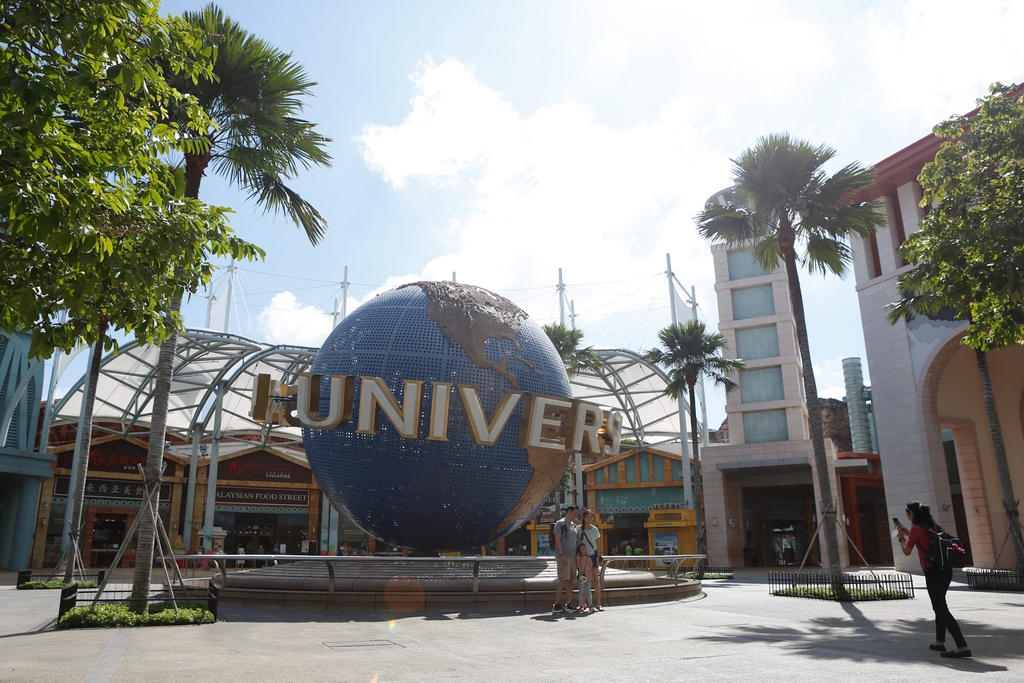 Resorts World Sentosa said that it had reviewed costs over the past few months and eliminated non-essential spending and reduced the salaries of those in management by up to 30 per cent. 3924 20200324 jy empty rws 4