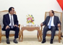 Government leader welcomes Chilean, Canadian diplomats