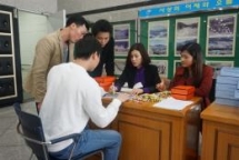 one in 4 migrant workers in roks gwangju struggling with unpaid wages korea times